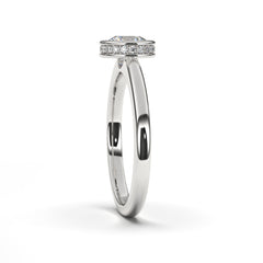 Starlight Serenade-A solitaire ring, a testament to love's brilliance – where simplicity becomes a statement